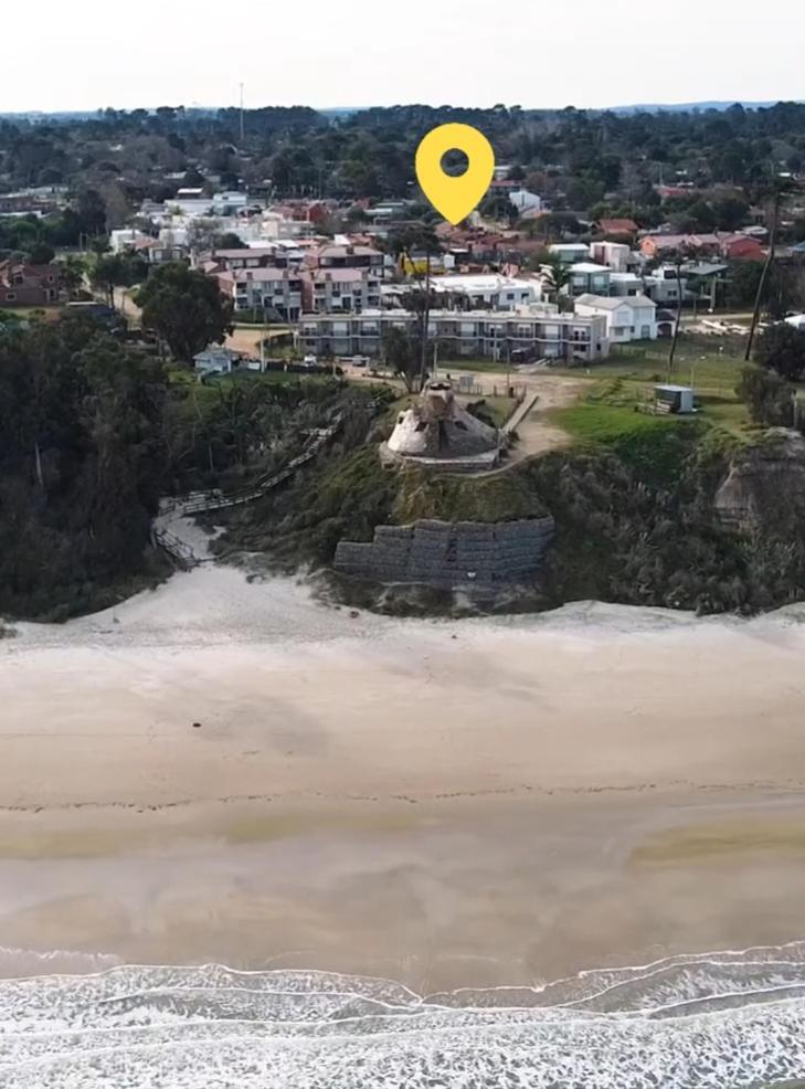 La Quimera A Pasos De La Playa Atlántida 外观 照片