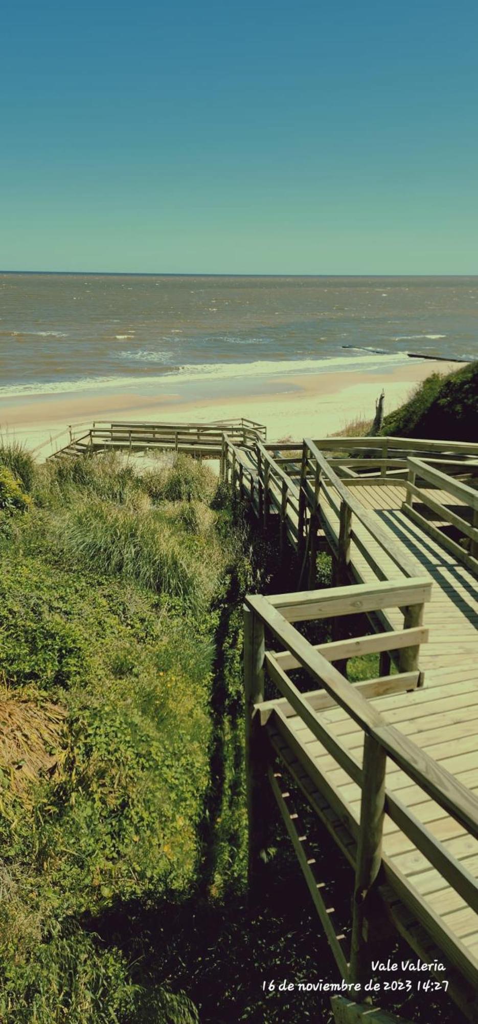 La Quimera A Pasos De La Playa Atlántida 外观 照片