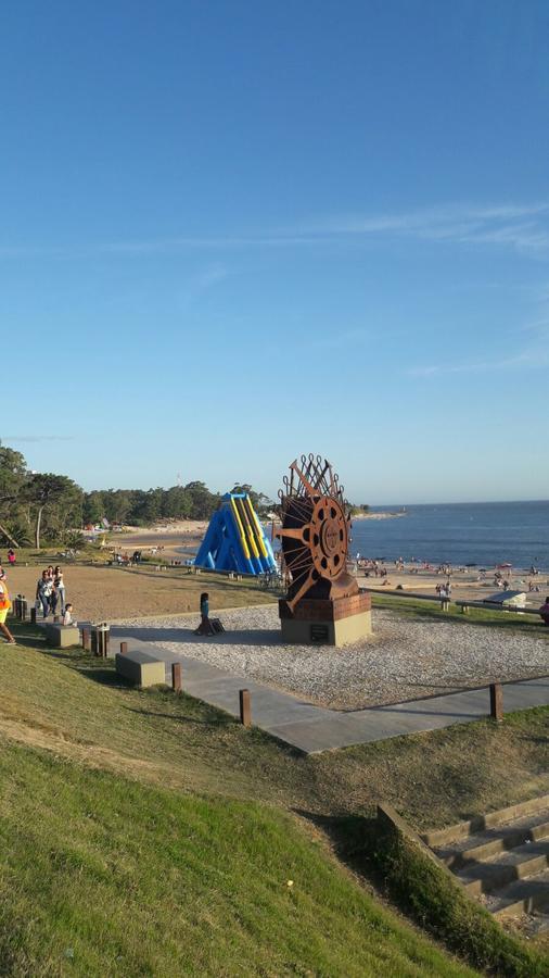 La Quimera A Pasos De La Playa Atlántida 外观 照片