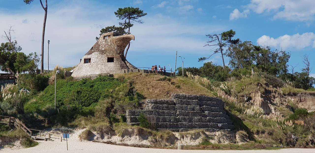 La Quimera A Pasos De La Playa Atlántida 外观 照片